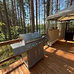 Alaska Glamping Linnansaari خيمة فخمة *
