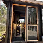 Alaska Glamping Linnansaari Luksustelt