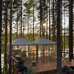 Alaska Glamping Linnansaari