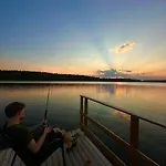 Alaska Glamping Linnansaari