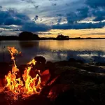خيمة فخمة Alaska Glamping Linnansaari سافونلينّا