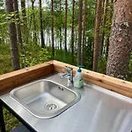 Alaska Glamping Linnansaari خيمة فخمة *
