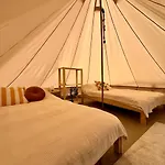 Luksustelt Alaska Glamping Linnansaari *