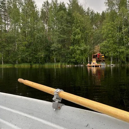 Alaska Glamping Linnansaari Luxury tent