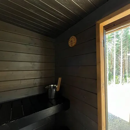 Alaska Glamping Linnansaari Luxury tent *