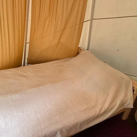 אוהל מפואר Alaska Glamping Linnansaari