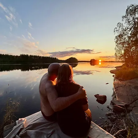 Alaska Glamping Linnansaari * 사본린나