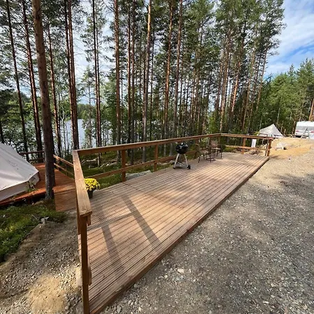 Luxury tent Alaska Glamping Linnansaari Savonlinna