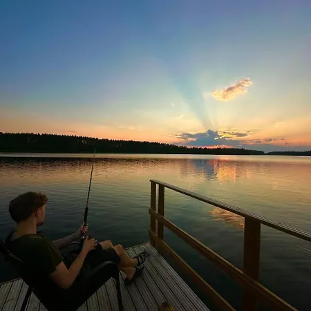 Alaska Glamping Linnansaari