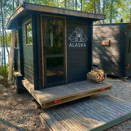 Luksusowy namiot Alaska Glamping Linnansaari Savonlinna
