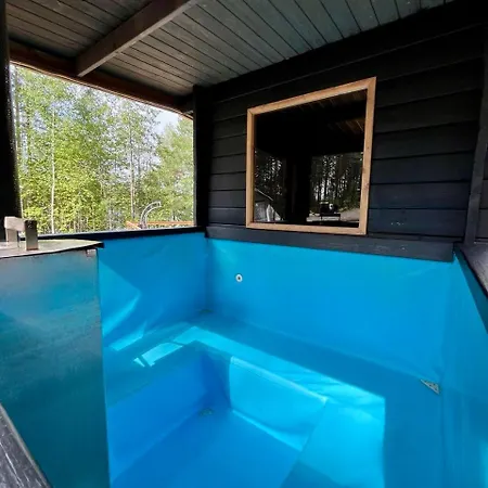 Alaska Glamping Linnansaari