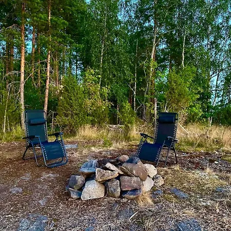 Alaska Glamping Linnansaari * Savonlinna