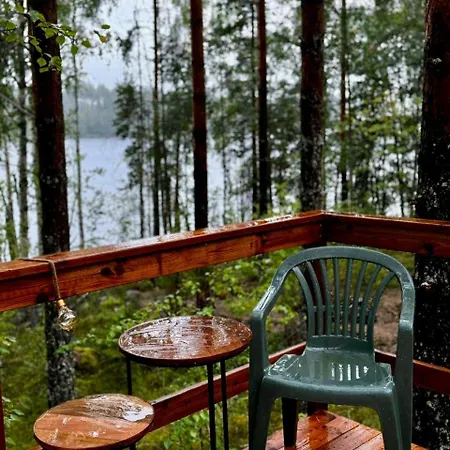 Alaska Glamping Linnansaari