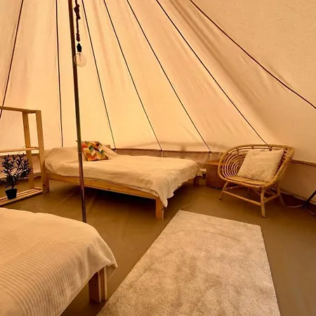 Alaska Glamping Linnansaari Luksusowy namiot *