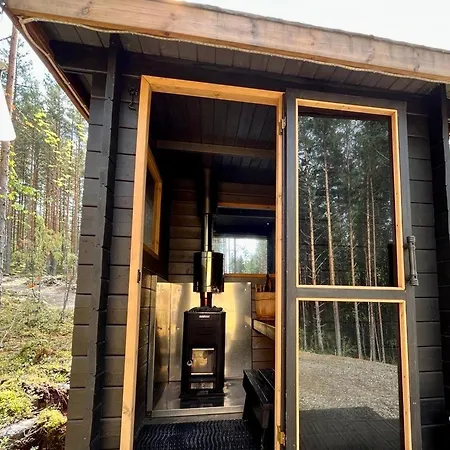 Luxe tent Alaska Glamping Linnansaari *