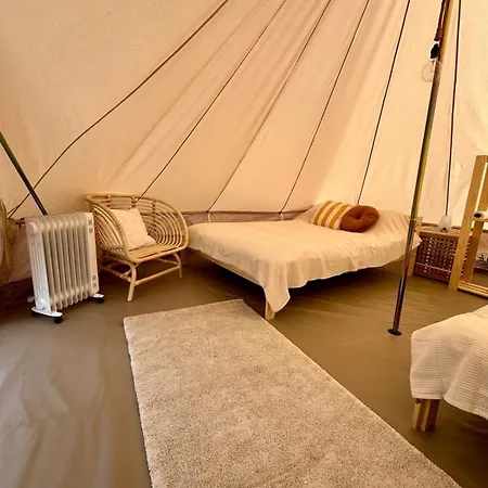 Alaska Glamping Linnansaari Luksusowy namiot *